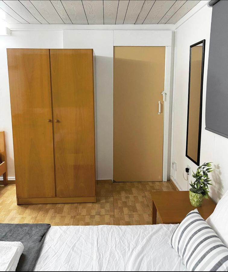 Comfortable, Modern Studio Apartment Протарас Экстерьер фото