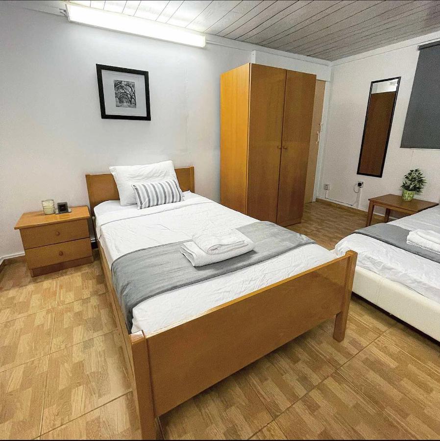 Comfortable, Modern Studio Apartment Протарас Экстерьер фото