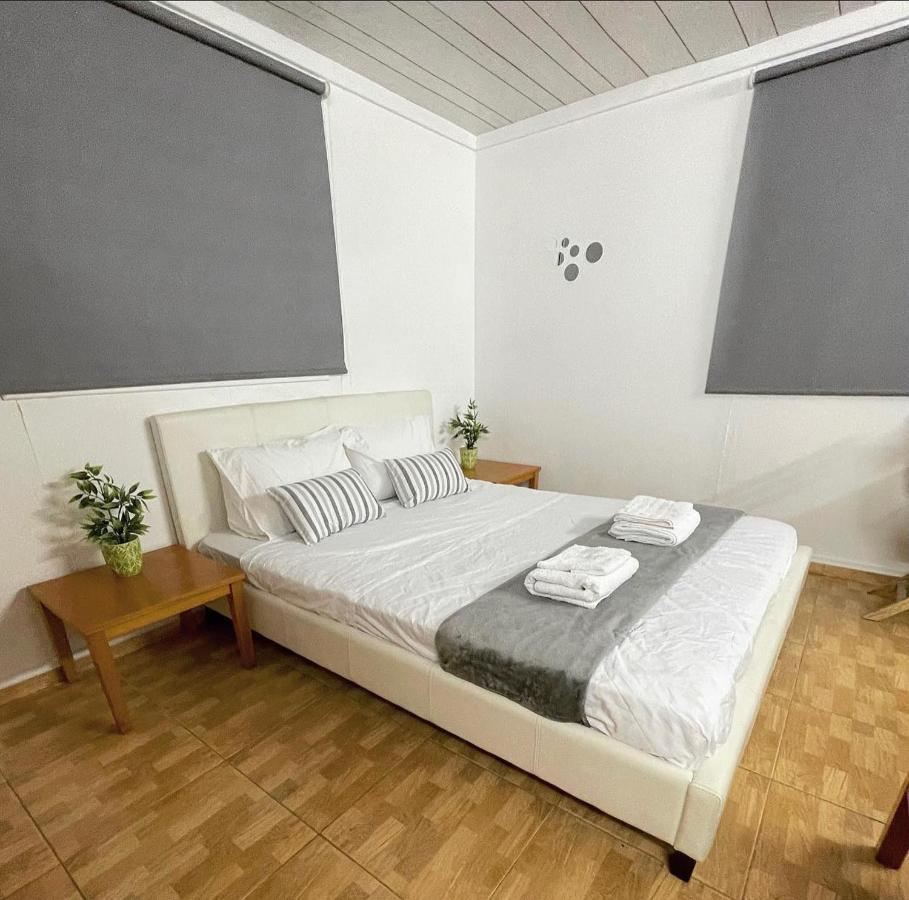 Comfortable, Modern Studio Apartment Протарас Экстерьер фото